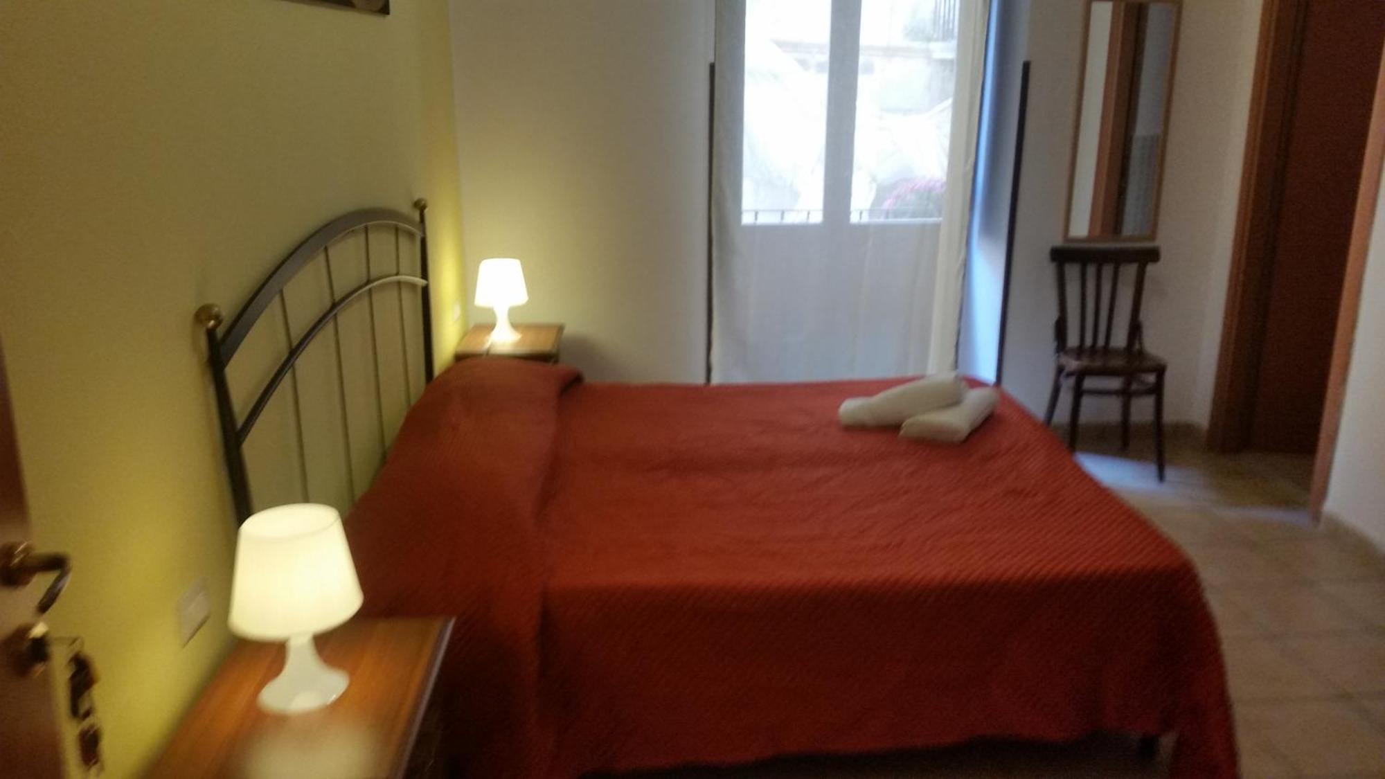 Gli Agrumi Rooms Trapani Exterior foto